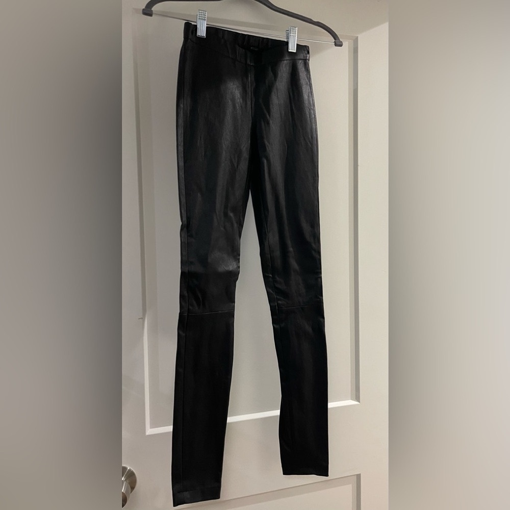 Women's Black Genuine Leather Leggings (Real Leather)
